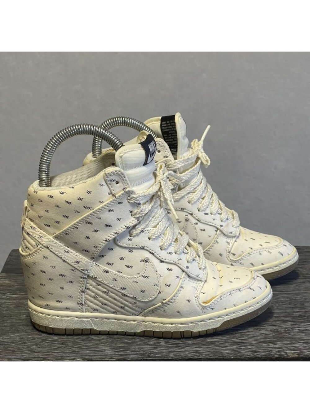 Nike Womens Dunk Sky High Print Sail Sneakers Cream Hidden Wedge Heel Size 5
